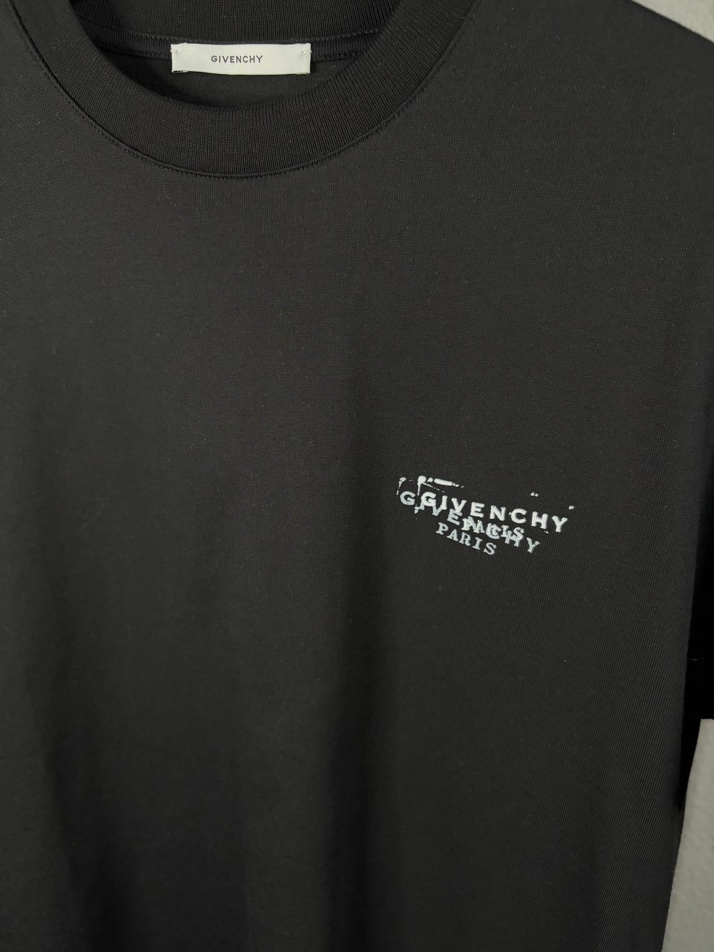 Camiseta Givenchy Premium