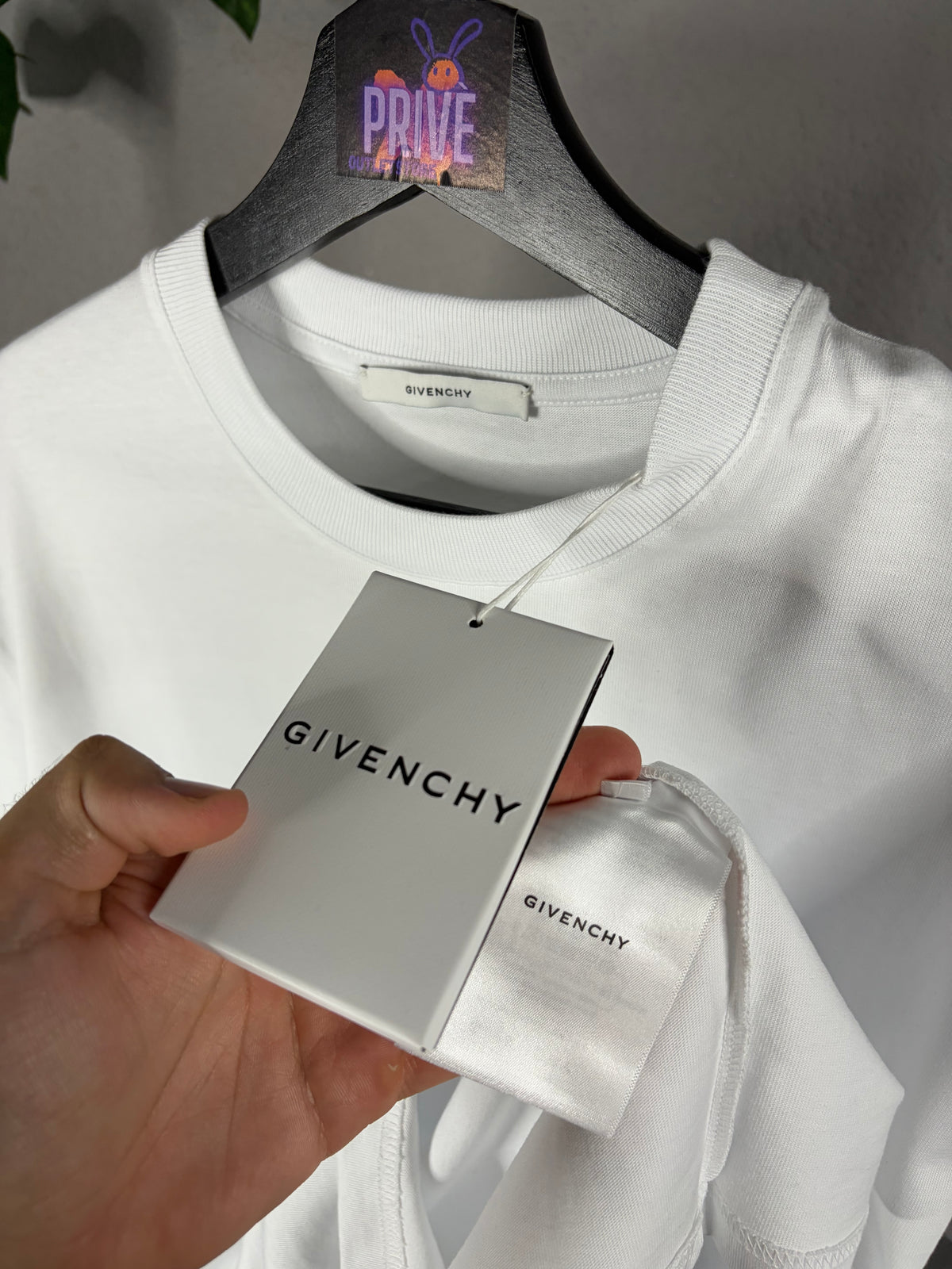 Camiseta Givenchy Premium