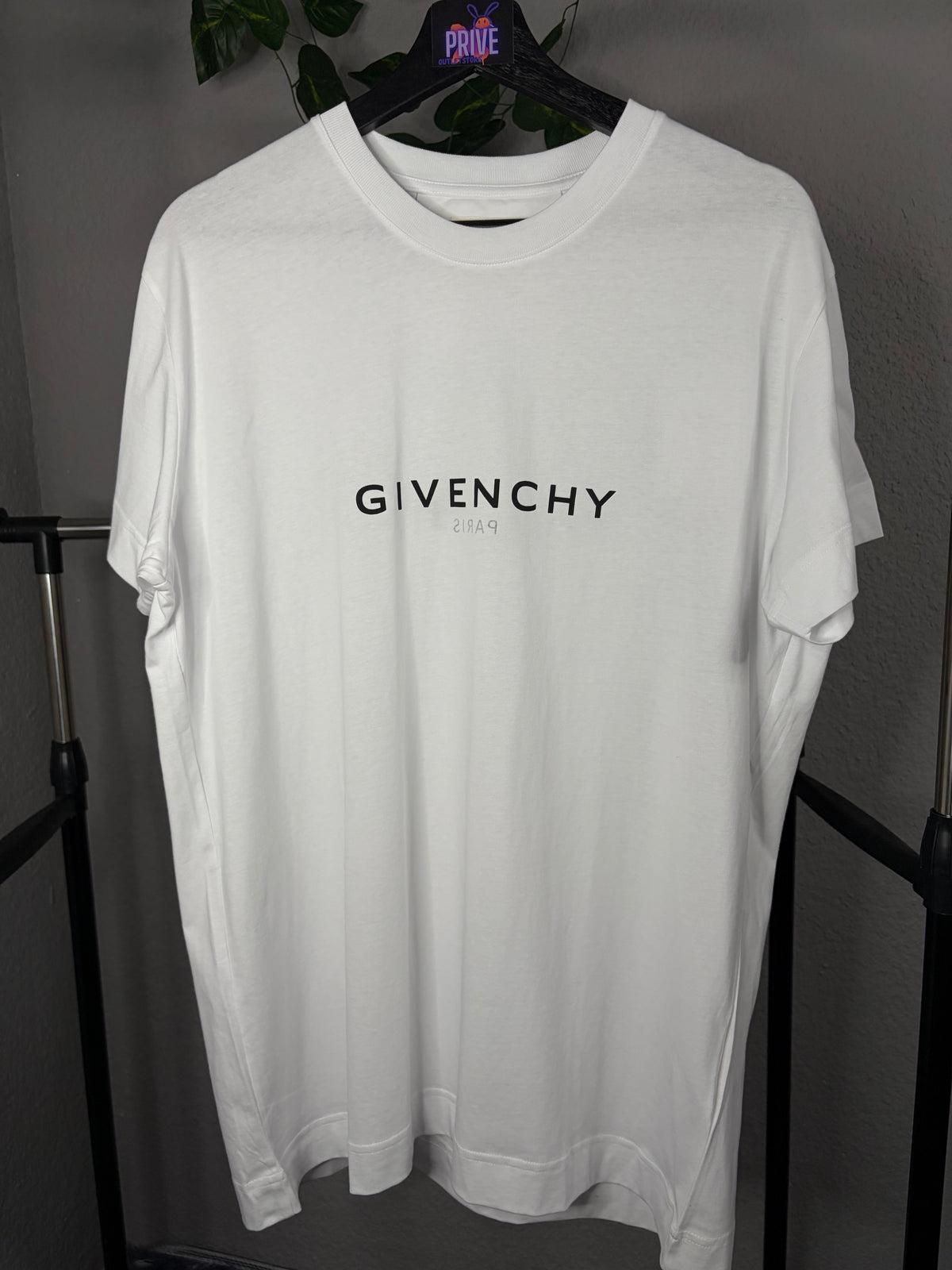 Camiseta Givenchy Premium