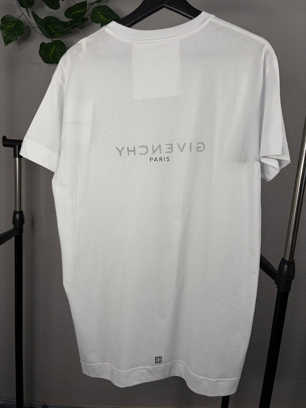 Camiseta Givenchy Premium