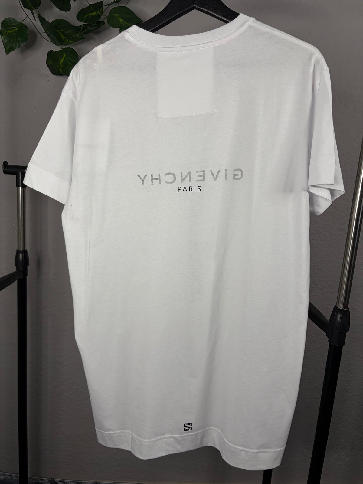 Camiseta Givenchy Premium